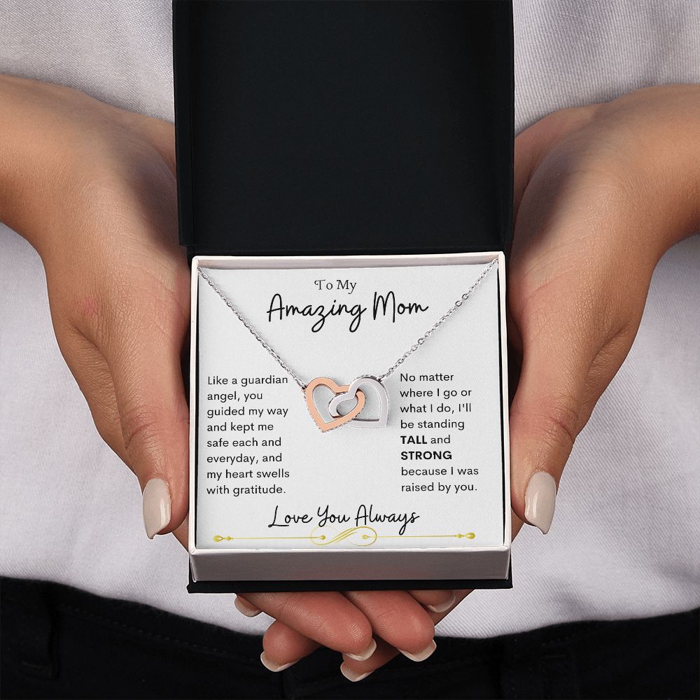 Amazing Mom Interlocking Heart - UnlimitedArtistry